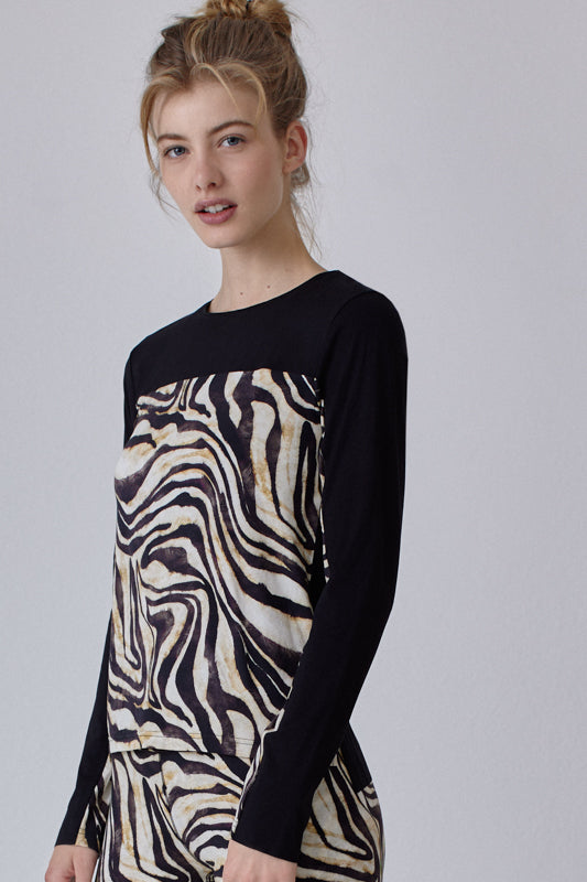 Nachhaltiges Langarmshirt aus Modalfaser im Zebramuster und schwarz für Frauen von Lounge Cherie
