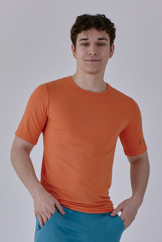 Nachhaltiges T-Shirt aus Modalfaser in mandarin für Männer von Lounge Cherie