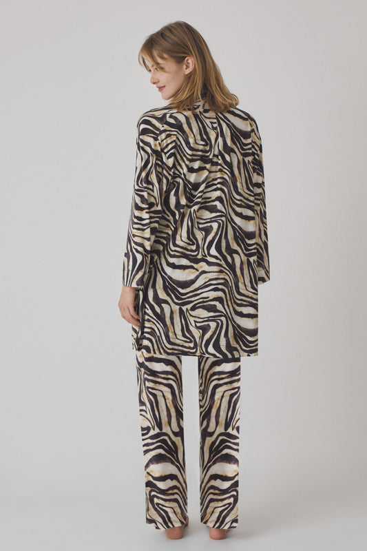 Nachhaltiger Kimono im zebra print für Frauen von Lounge Cherie