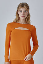 Nachhaltiges Langarmshirt mit Brust Cut-out in mandarin für Frauen von Lounge Cherie