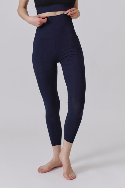 Nachhaltige Leggings in Navy Blau für Frauen von Lounge Cherie