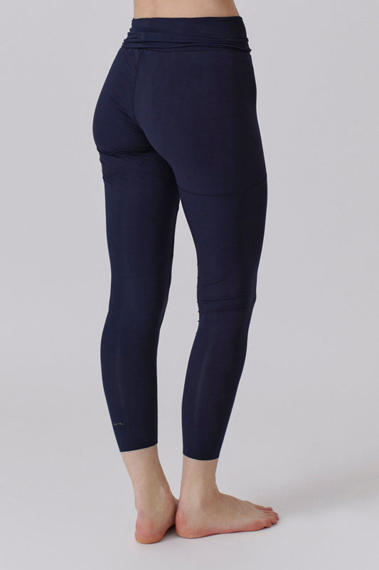 Nachhaltige Leggings in Navy Blau für Frauen von Lounge Cherie