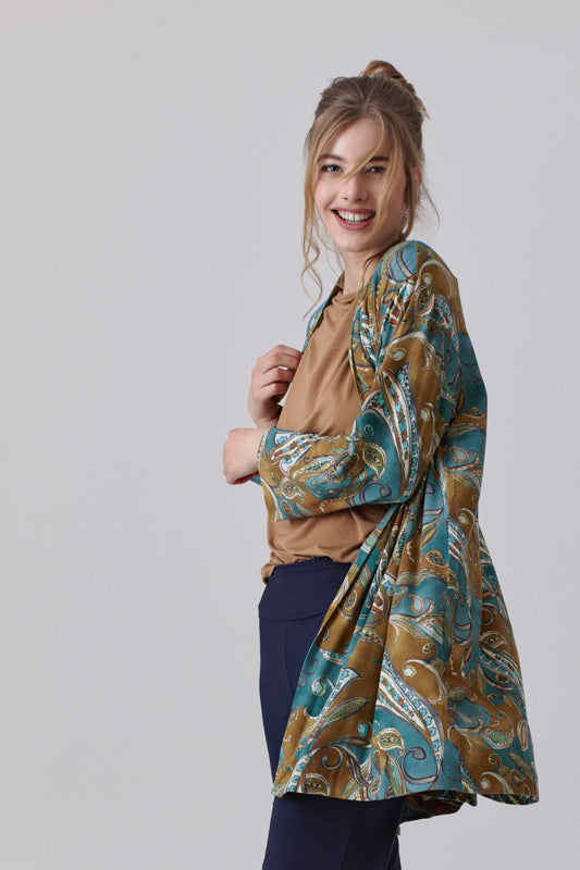 Nachhaltiger Kimono in blau/braunem Paisleymuster für Frauen von Lounge Cherie